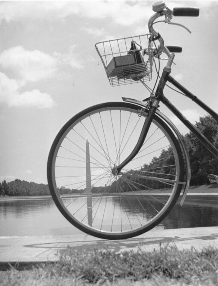 Ruth Orkin Bike Trip, USA, 1939 du 19 septembre 2023 au 14 janvier 2024 Fondation Henri Cartier-Bresson