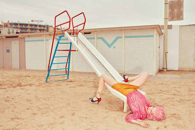 Slide from the series LAST PARADISE © Kourtney Roy pour le Prix Swiss Life à 4 mains 2024-2025