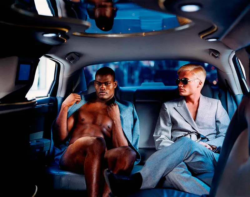 Tina Barney The Limo 2006 © Tina Barney, courtesy Kasmin, New York