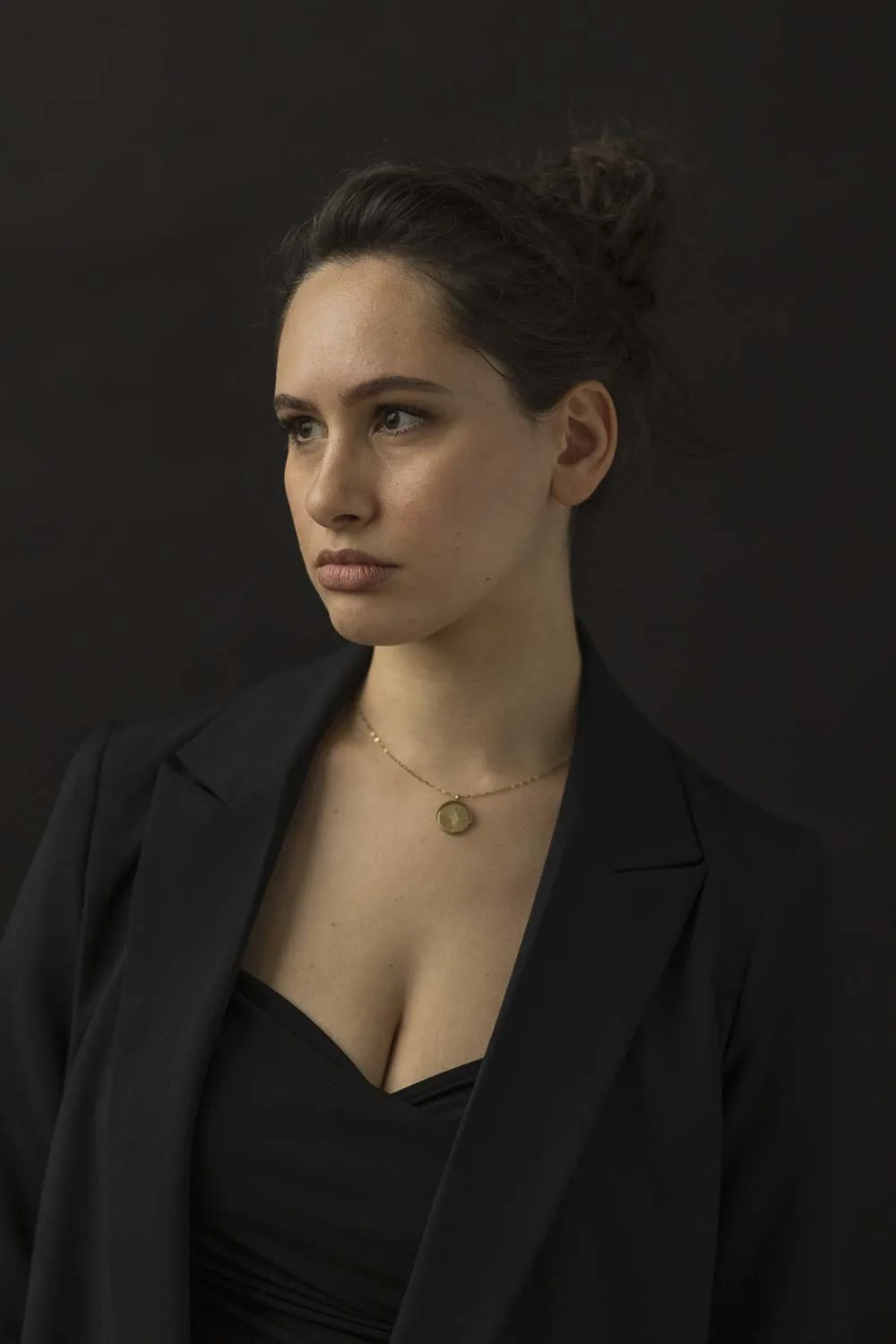 Portrait lumière naturelle 23 novembre 2024 - Photo Gaston