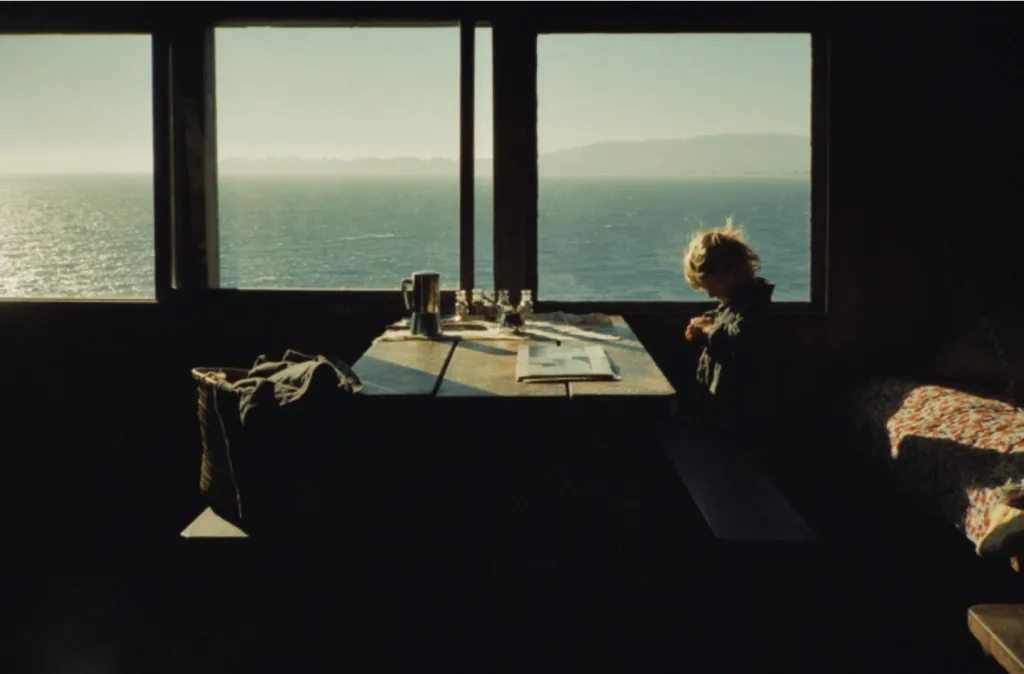 Claire Guarry - Somewhere it's still summer Claire Guarry - Somewhere it's still summer