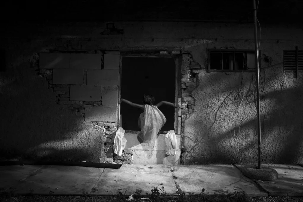 Angelina. Sevla's family. Rome, 2015. Paolo Pellegrin Angelina. Sevla's family. Rome, 2015. Paolo Pellegrin