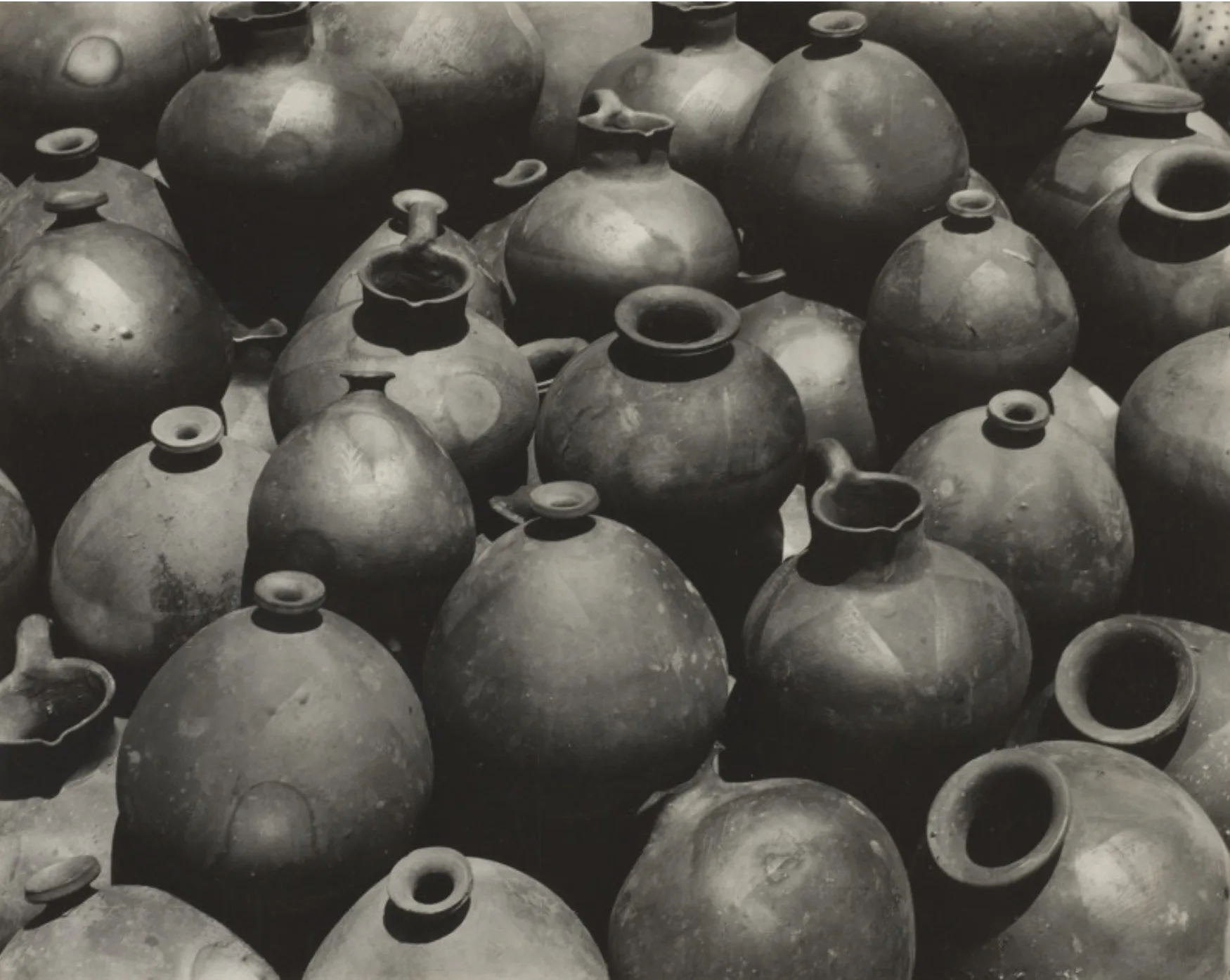 Edward Weston, Heaped Blacks Ollas, 1926 Edward Weston, Heaped Blacks Ollas, 1926